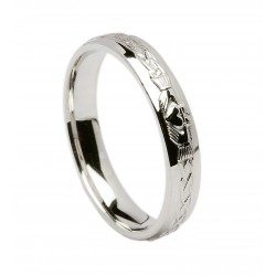 Gold Celtic Claddagh Wedding Ring
